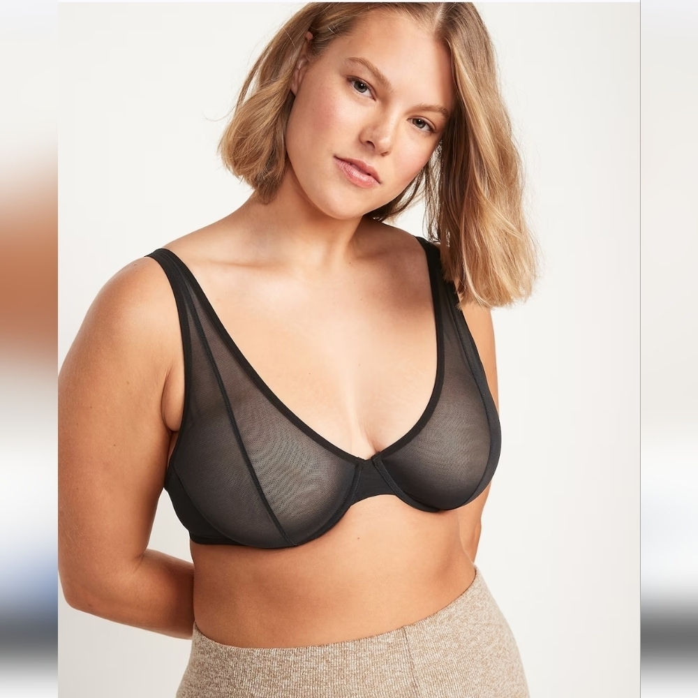 ⭐️40% Off⭐️ Old Navy Mesh Unlined Underwire Plunge Bra